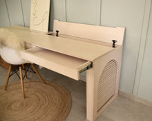 Load image into Gallery viewer, Jeffrey Desk